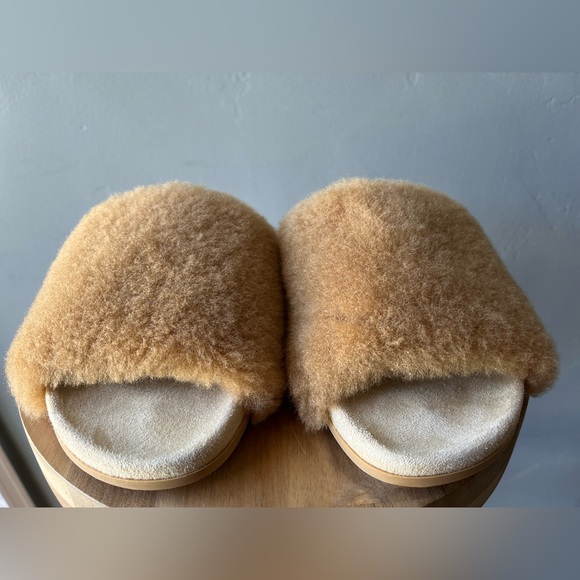 Jenni Kayne Shearling Slide NWOB ~ Size 36 - Picture 3 of 10